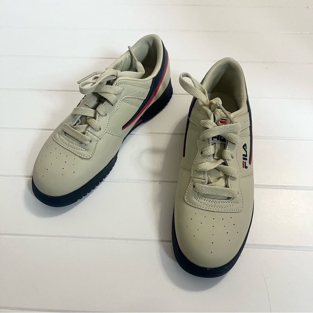 Fila Tennis Shoe Trainer Tan Navy Red Swoop Logo Lace Up Sneaker Retro